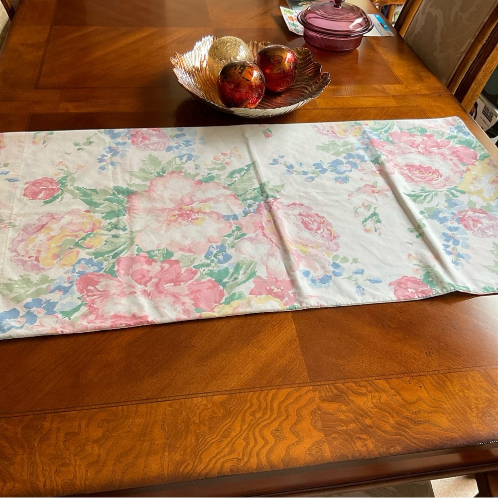Vintage Fieldcrest Percale Floral Blue Pink Yellow King Pillowcases Set of 2 - Picture 5 of 11